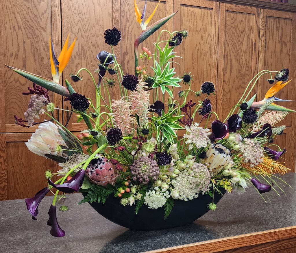Large Memorial Arrg. Scabiosa, Protea, Kangaroo Paw, Queens Annes Lace, Calla Lily
